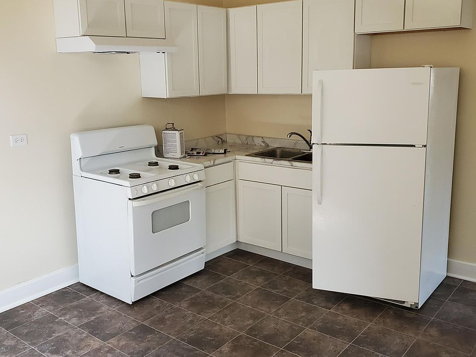 1st image of 1114 S Central Park Ave Unit 1126-2