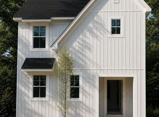 103 Price St, Mount Holly, NC 28120