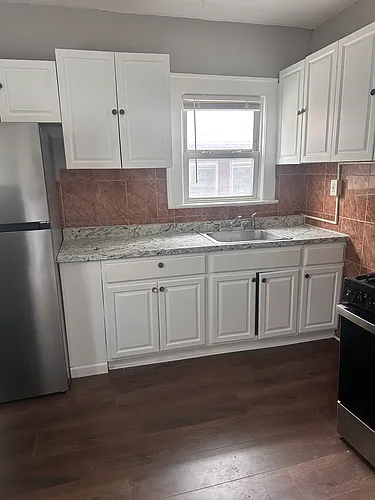9 Rosedale Ave Photo 1