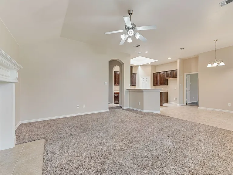 621 Tumbleweed Dr — Photo 13