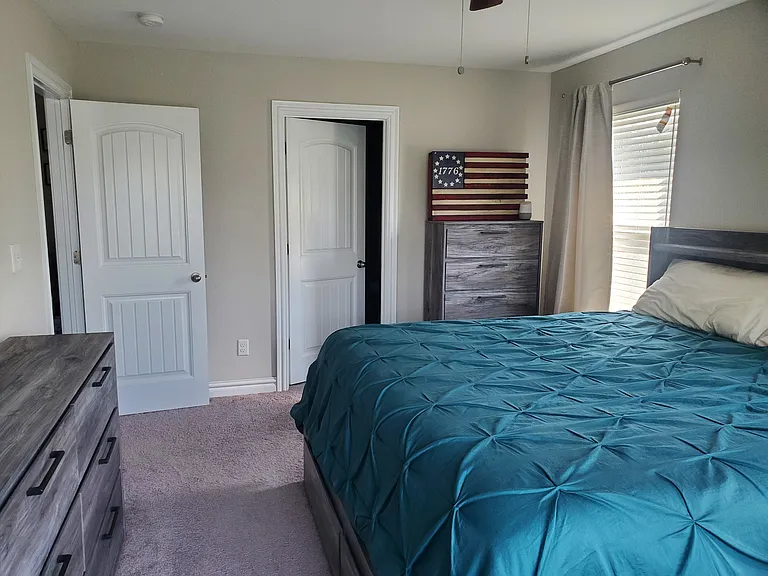 1231 Stewart St — Photo 26