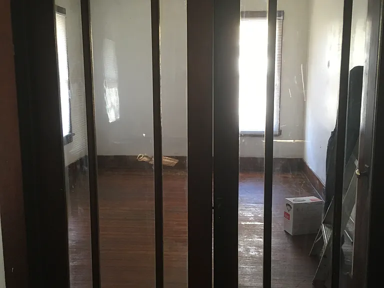 633 Clay St — Photo 7