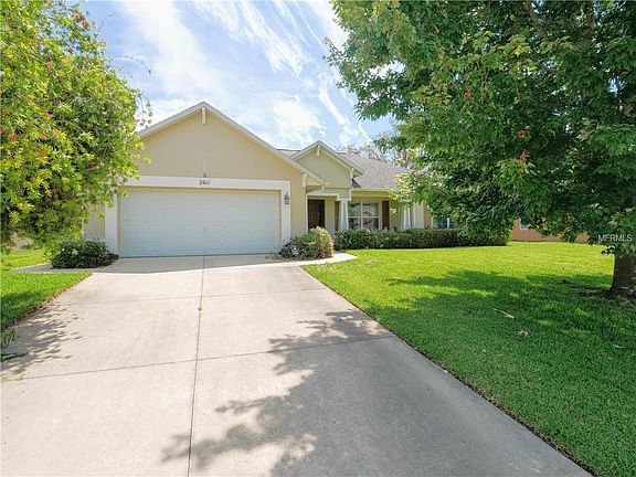 2nd image of 2611 Summerglen Ln