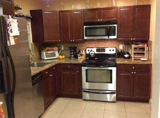 7740 NW 37th St, Hollywood, FL 33024