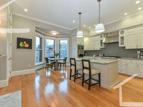 214 Beacon St. #3 Boston (Back Bay) Unit Photo 18