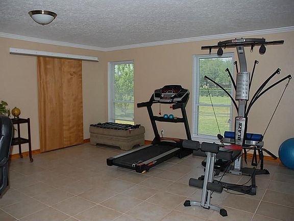 5th image of 4407 Penn Ln