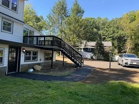 200 N Quinsigamond Ave #B