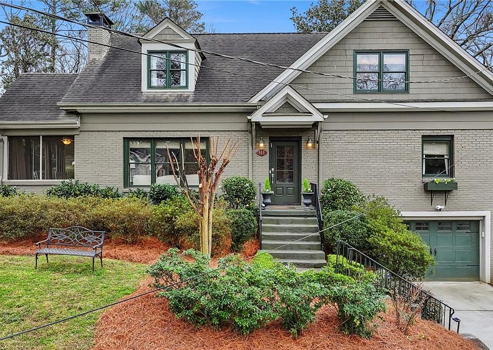 1st image of 511 Wimbledon Rd NE