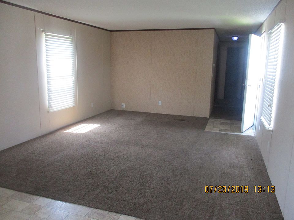 2nd image of 29723 Charlemagne Dr