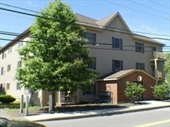 382 Walnut St Unit 304, Lynn, MA 01905