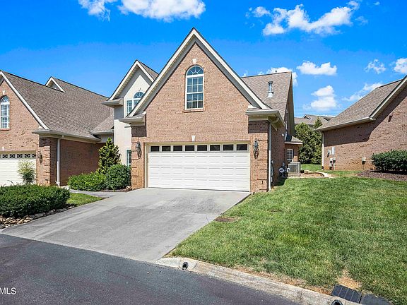 2nd image of 8606 Belle Mina Way