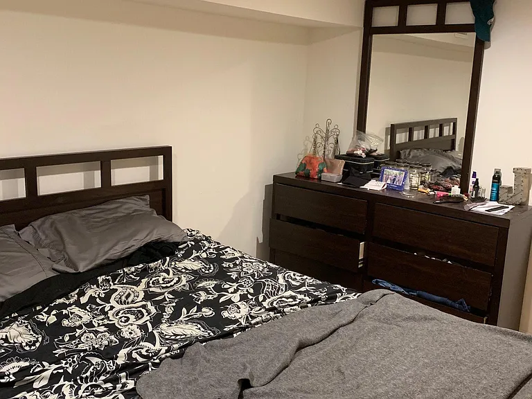 2041 Spring Garden St #1R — Photo 17