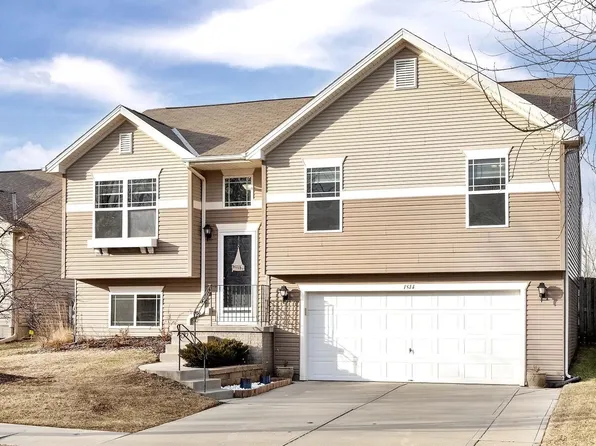 1814 N 207th St, Elkhorn, NE 68022