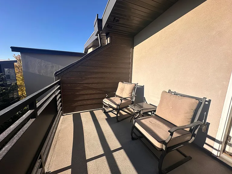 1037 W Rooftop Dr — Photo 18