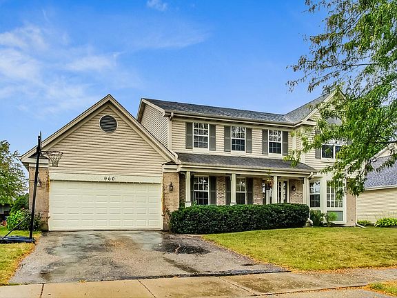 2nd image of 960 Woodhill Dr