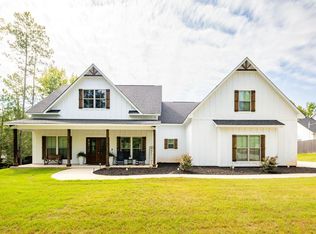 216 Lee Road 320, Smiths Station, AL 36877