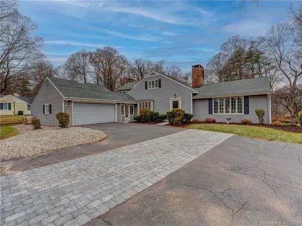 417 Mountain Road, West Hartford, CT 06107