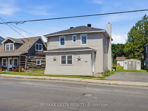49 Lochiel St E, North Glengarry, ON K0C 1A0