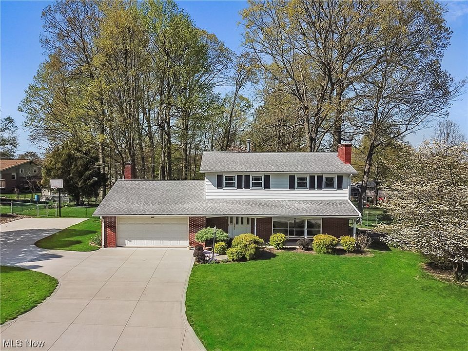 1st image of 1991 Meadow Ln