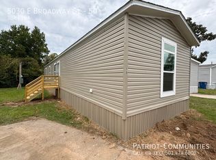 5030 E Broadway St #50, North Little Rock, AR 72117