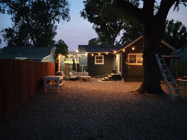 230 Emery St — Photo 27