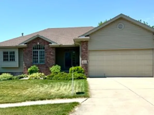 11116 S 213th St, Gretna, NE 68028