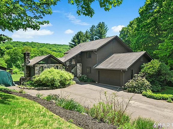 4th image of 127 Huntingtown Road