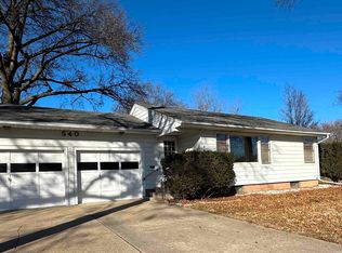 540 E 5th St, Crete, NE 68333