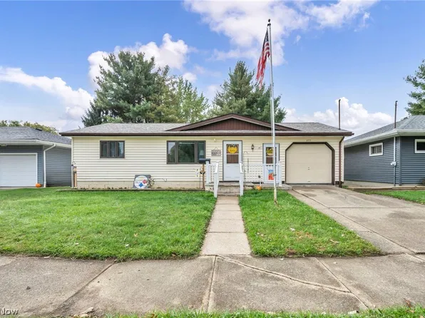455 Lemae St, Newton Falls, OH 44444