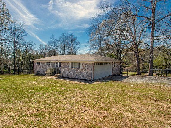 2nd image of 15602 Oakcrest Ln