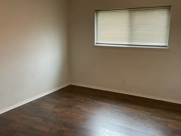 2834 S 104th East Ave — Photo 10