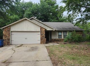14803 E 33rd Pl, Tulsa, OK 74134