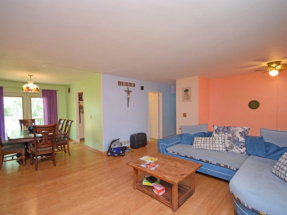 9347 Montoro Dr, Cincinnati, OH 45231 | Zillow