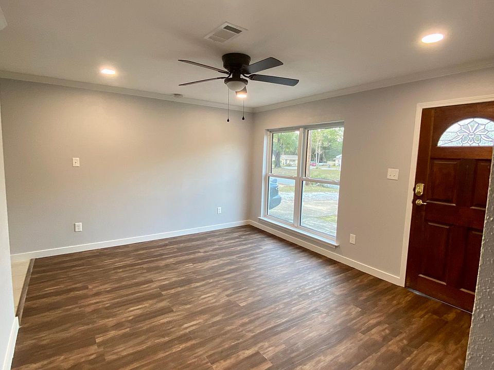 1st image of 403 Glendale Ave