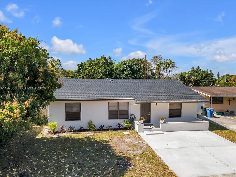 1st image of 4141 NW 16th Ave