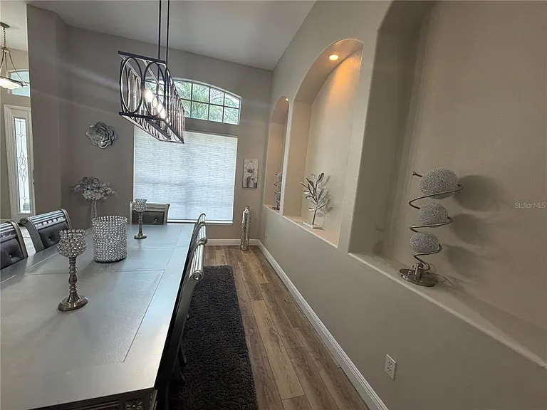 1115 Landale Ct — Photo 8
