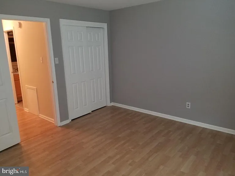 932 Washington Pl #32 — Photo 10