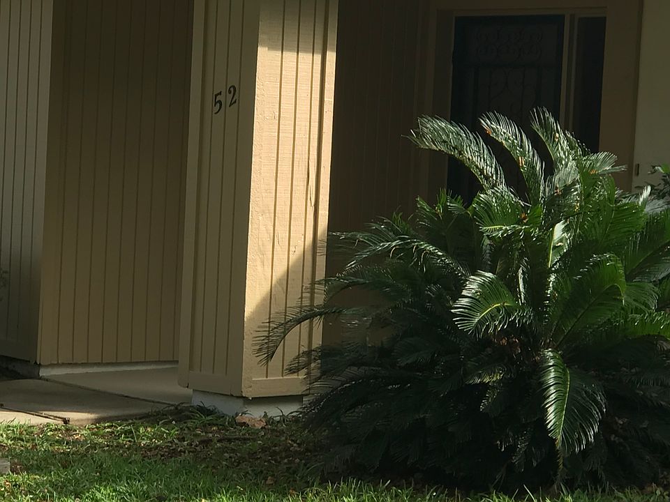 1st image of 52 Flamingo Dr