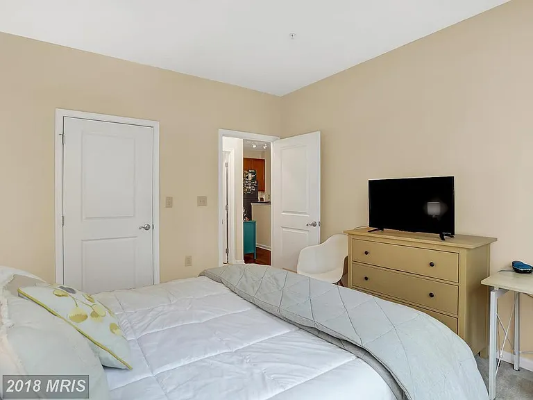 2665 Prosperity Ave #121 — Photo 10
