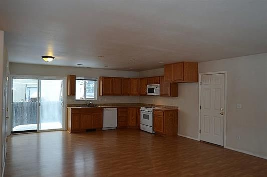 5th image of 509 S Washington Ave