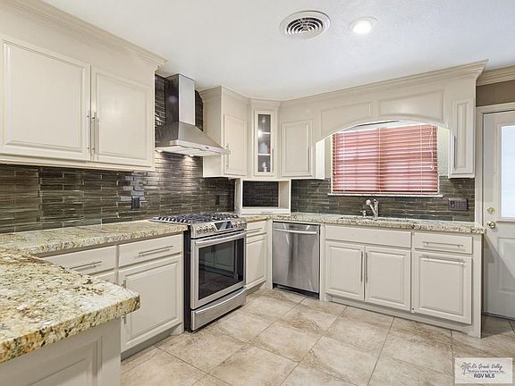 2nd image of 2334 S 25th St