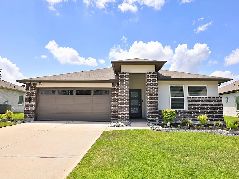 14209 Silver Maple Ct — Photo 4
