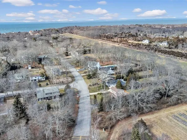 1820 The Long Way, East Marion, NY 11939