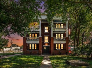 703-705 W 38th St, Kansas City, MO 64111