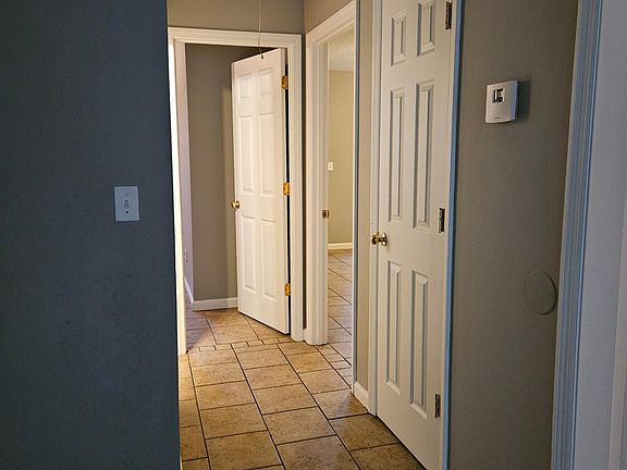2nd image of 48 Glenn St APT C