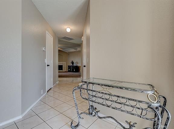4th image of 118 Walnut Dr