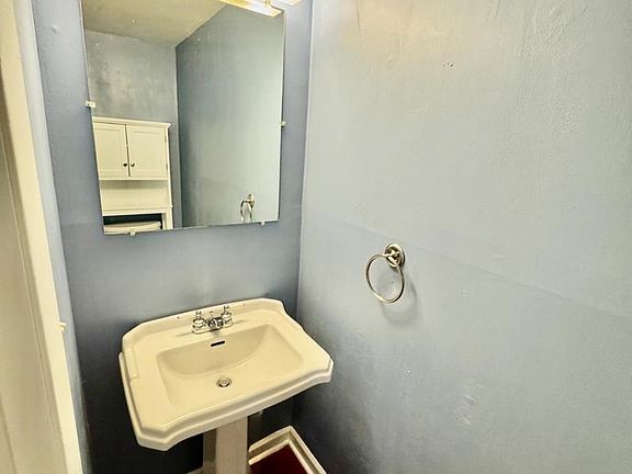 Unit Photo