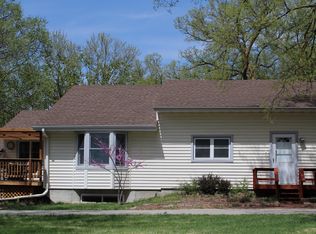 105 Cedar Rd, Crete, NE 68333