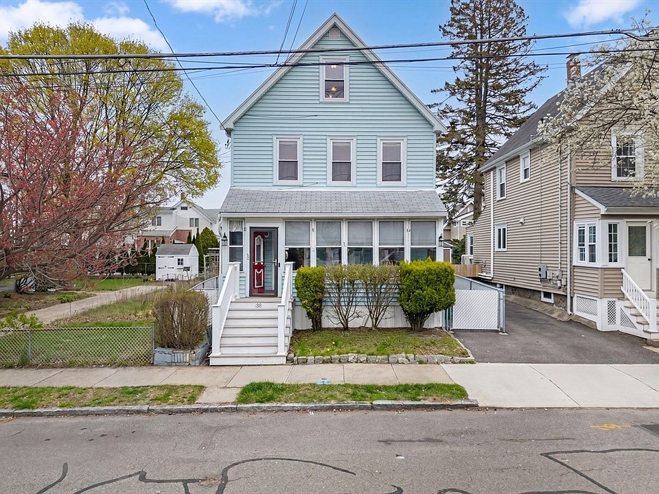 1st image of 35 Grant Ave
