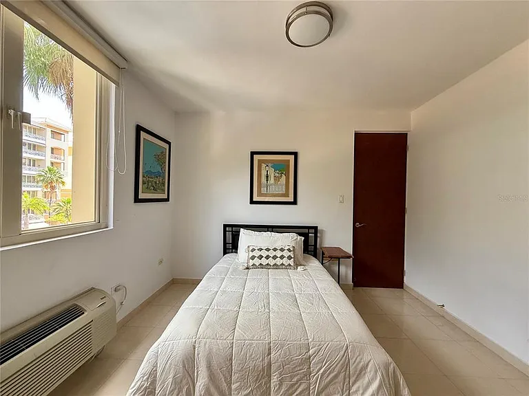 1 Palma Real Ave #404 — Photo 8